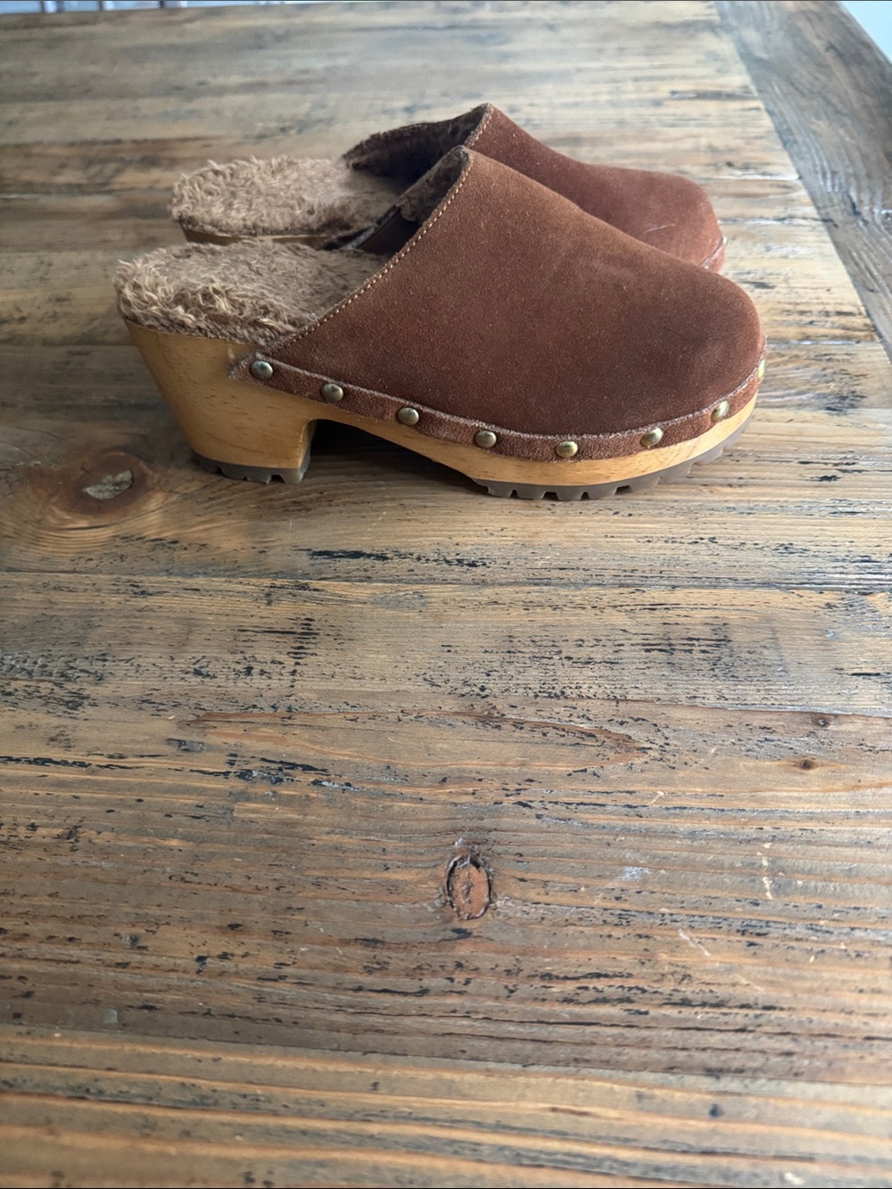 Women’s Rag & Co Sherpa lined Fur-Brown Clog Mules
